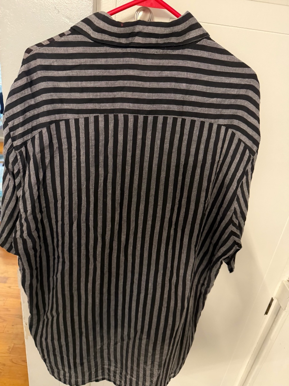 Palma Leone Black & Gray Striped Men's Button-Up Shirt - Picture 3 of 4